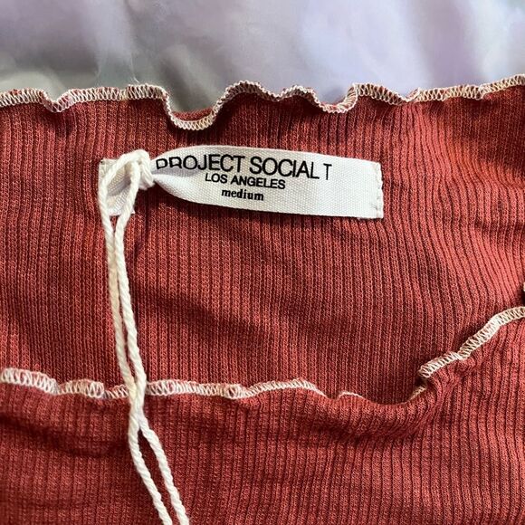 NWT Project Social T Ribbed Red Long Sleeve Top Ruffled Hem Slim Fit Y2K Size M - Picture 6 of 14